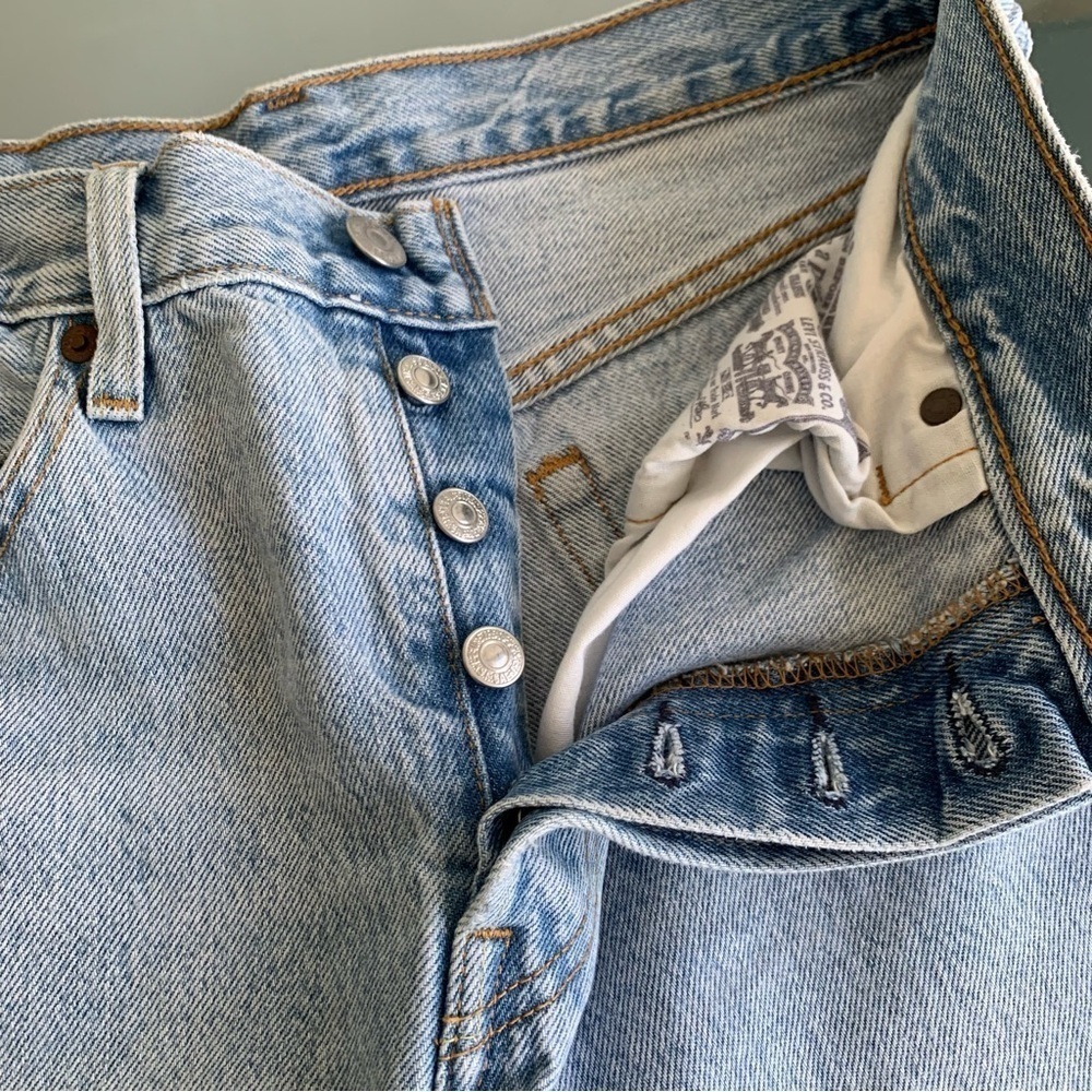 LEVI’S 501 JEANS - Picture 14 of 15